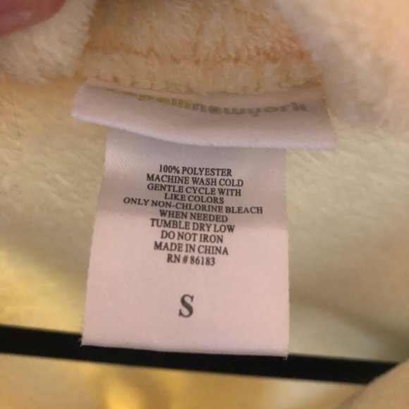 Warm Yellow Robe - Picture 3 of 3